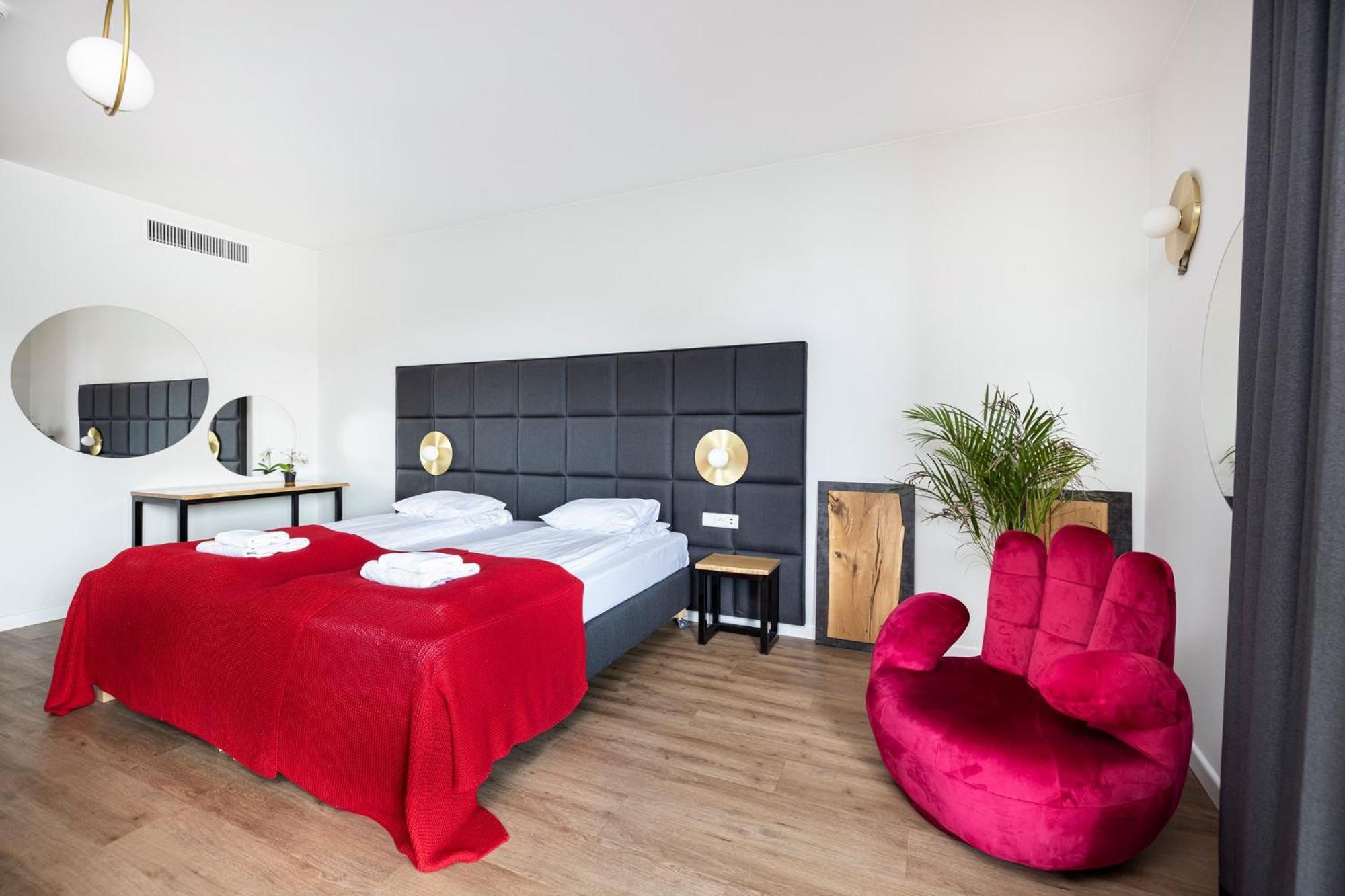 Deo Plaza - Old Town By Rent Like Huoneistohotelli