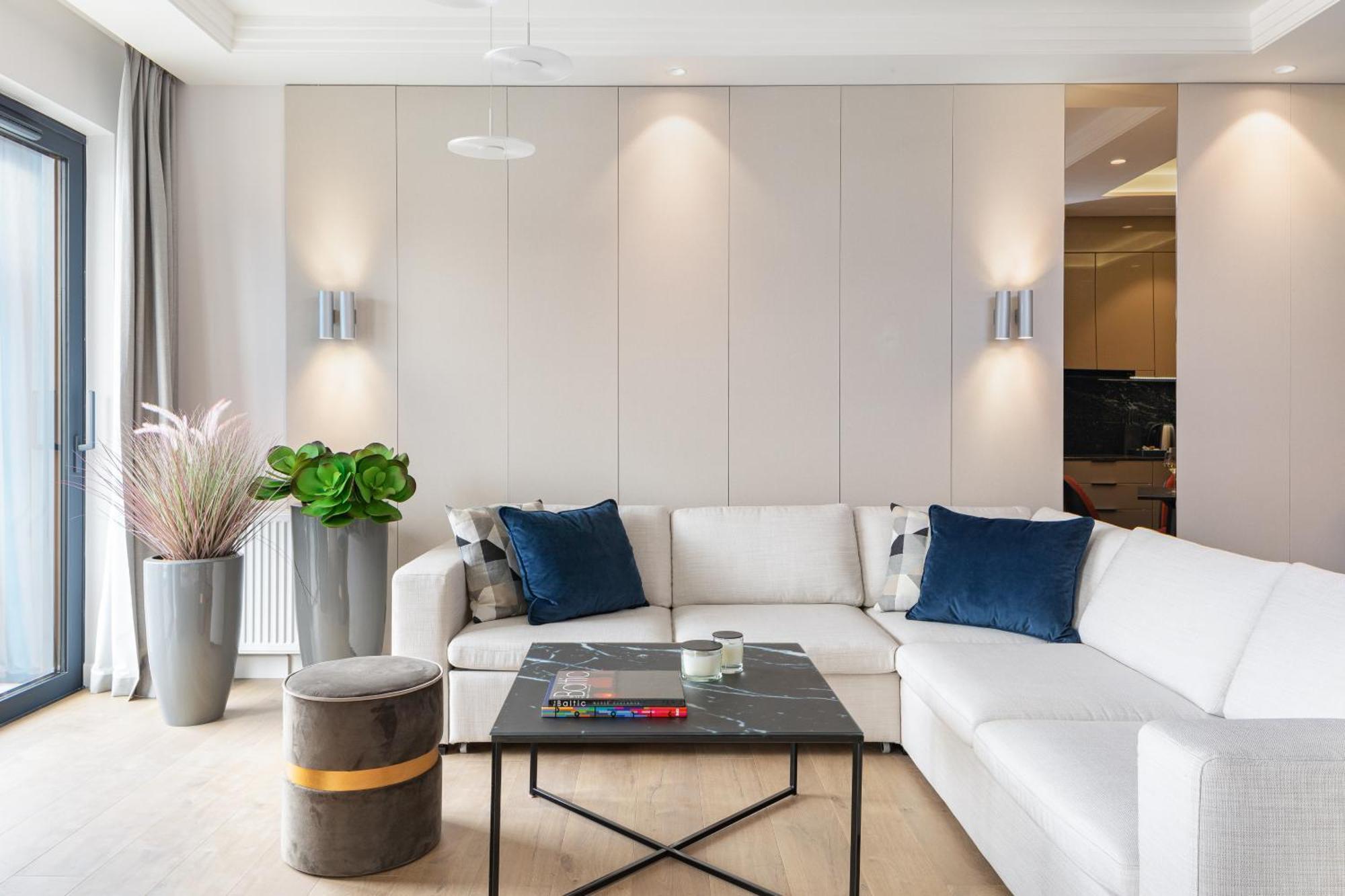 Deo Plaza - Old Town By Rent Like Huoneistohotelli